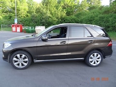 Bild des Angebotes Mercedes-Benz ML 250 ML 250 BlueTEC 4MATIC 7G-TRONIC