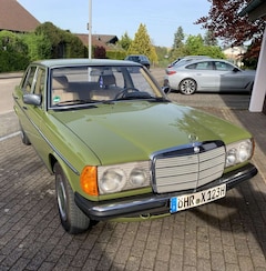 Bild des Angebotes Mercedes-Benz 230 E