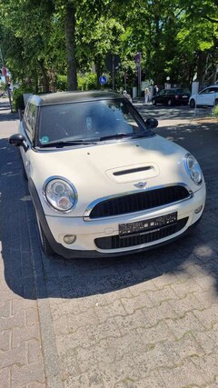 Bild des Angebotes MINI Cooper S Clubman MINI CLUBMAN COOPER S 1.HAND TÜV NEU