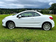Bild des Angebotes Peugeot 207 207CC 120 VTi Allure*2.Hand*Top gepflegt*8fach