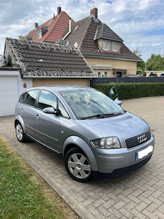 Audi A2 Audi A2 1.4 Benziner – Zahnriemen neu – TÜV – Klim