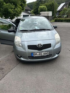 Bild des Angebotes Toyota Yaris Executive
