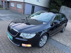 Bild des Angebotes Skoda Superb Elegance*TÜV NEU*AUTOMATIK*LEDER*1 HAND*