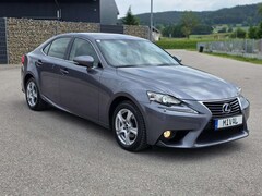 Bild des Angebotes Lexus IS 300 h Bi-Xenon/Tempomat/Kamera/Navi