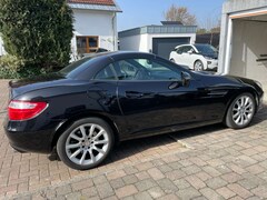 Bild des Angebotes Mercedes-Benz SLK 200 SLK 200 Sportfahrwerk u. Sonderausst. P1 (BlueEFFICIENCY)
