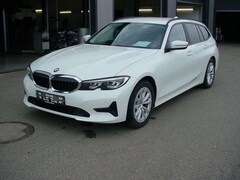 Bild des Angebotes BMW 318 i Touring *DAB*Head-Up Display*PDC*