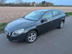 Bild des Angebotes Volvo V60 D3 Momentum