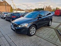Bild des Angebotes Volvo XC60 2.4 D5 Summum AWD*PANO*NAVI*LEDER*BI-XENON*