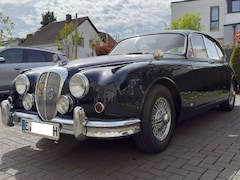 Bild des Angebotes Jaguar MK II Daimler V8 250