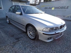 Bild des Angebotes BMW 528 5er 528i  M PAKET 1.HAND SCHECKHEFT