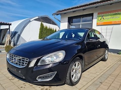 Bild des Angebotes Volvo S60 Summum sehr sauberer Zustand