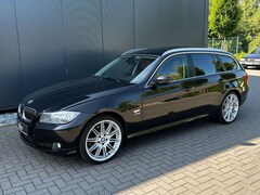 Bild des Angebotes BMW 330 Baureihe 3 Touring 330d xDrive