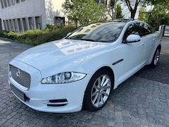 Jaguar XJ Premium Luxury