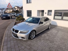 Bild des Angebotes BMW 330 i Lim E90 Automatik/Navi