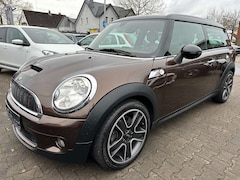 Bild des Angebotes MINI Cooper S Clubman (R55)~Navi~Leder~Xenon~Panoramadach
