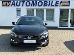 Bild des Angebotes Volvo V60 Kombi Summum AWD