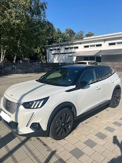 Bild des Angebotes Peugeot e-2008 Elektro GT Pack