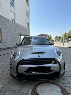 Bild des Angebotes MINI Cooper S Aut. Classic Trim