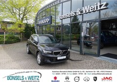 Bild des Angebotes Volvo XC40 Core 2WD EU6d B3 MILD HYBRID BENZIN CORE AUTOMATIK