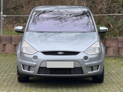 Bild des Angebotes Ford S-Max 2.0 Familii. 7. Sitzplätze.