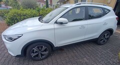 Bild des Angebotes MG ZS 1.5 VTI-tech Comfort, 6 J. Garantie, 8fach bereift