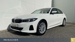 Bild des Angebotes BMW 318 i A Lim LCPlus,DrivinAss.SHZ,DAB,PDCv+h,LED