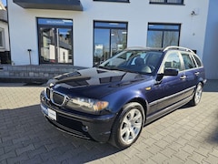 Bild des Angebotes BMW 316 316i Touring NAVI PDC