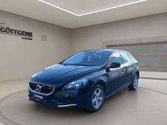 Bild des Angebotes Volvo V40 T2 KINETIC NAVI KLIMAAUTOMATIK PDC RÜCKFAHRKAM