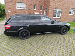 Bild des Angebotes Mercedes-Benz E 250 T CGI BlueEFFICIENCY Automatik