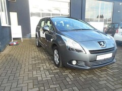 Bild des Angebotes Peugeot 5008 Active 155 THP