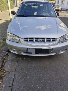 Bild des Angebotes Hyundai ACCENT 1.3i GLS
