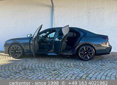 Bild des Angebotes BMW i7 xDr. 60 *M SPORT PRO*LOUNGE SEAT*FOND ENT*SKY