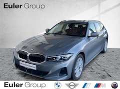 Bild des Angebotes BMW 320 d Tour ACC Leder Sportsitze SHZ LCI