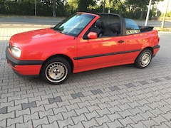 Bild des Angebotes VW Golf Cabriolet Cabrio 1.8 Highline