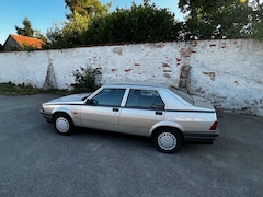 Alfa Romeo 75 1.6   TOPZUSTAND TRANSAXLE 1.Lack