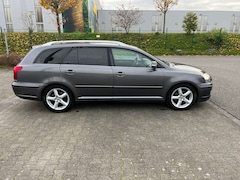 Bild des Angebotes Toyota Avensis Avensis 2.2 D-CAT Combi Sol