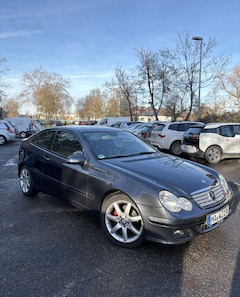 Mercedes-Benz C 180 Kompressor Sportcoupe , STEUERKETTE NEU + CARPLAY