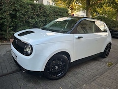 Bild des Angebotes Honda e Honda e ADVANCE PAKET|PANORAMA|KAMERA|NAVI|360°
