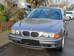 Bild des Angebotes BMW 528 528i