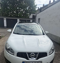 Bild des Angebotes Nissan Qashqai+2 2.0 4x4 CVT tekna