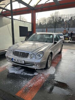 Bild des Angebotes Mercedes-Benz E 240 Avantgarde