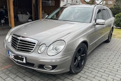 Bild des Angebotes Mercedes-Benz E 320 E 320 T CDI 7G-TRONIC Elegance DPF