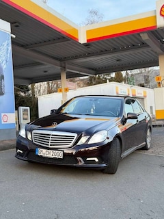 Bild des Angebotes Mercedes-Benz E 350 CDI DPF BlueEFFICIENCY 7G-TRONIC Avantgarde