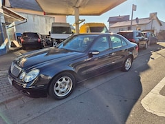Bild des Angebotes Mercedes-Benz E 200 E-Klasse Kompressor Automatik Classic 2 Hand