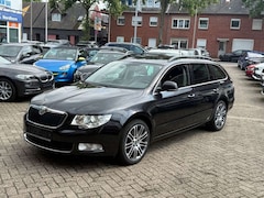 Bild des Angebotes Skoda Superb Combi Family*XENON*4xSHZ*TEMPOMAT***