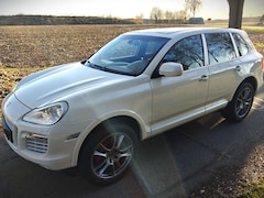 Bild des Angebotes Porsche Cayenne Cayenne BI-TURBO - 500PS - WENIG KM ! WEISS !