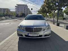 Bild des Angebotes Mercedes-Benz E 350 T CDI DPF BlueEFFICIENCY 7G-TRONIC Elegance