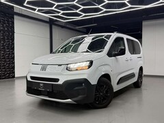 Bild des Angebotes Fiat Doblo Maxi L2 7-Sitze/AHK/Apple/DAB/KAMERA/VOLL