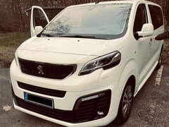 Bild des Angebotes Peugeot Traveller Traveller 2.0 BlueHDi 180 L2 EAT6 Allure 8-Sitzer