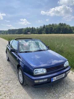 Bild des Angebotes VW Golf Cabriolet Cabrio 1.8 Pink Floyd